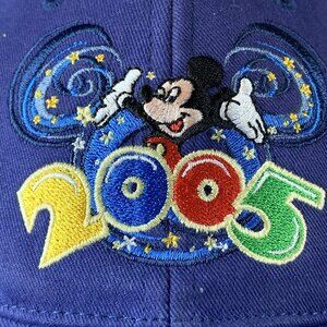 2005 Hat Where the Party Never Ends Baseball Cap Disneyland